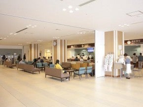 湘南藤沢徳洲会病院ロビー