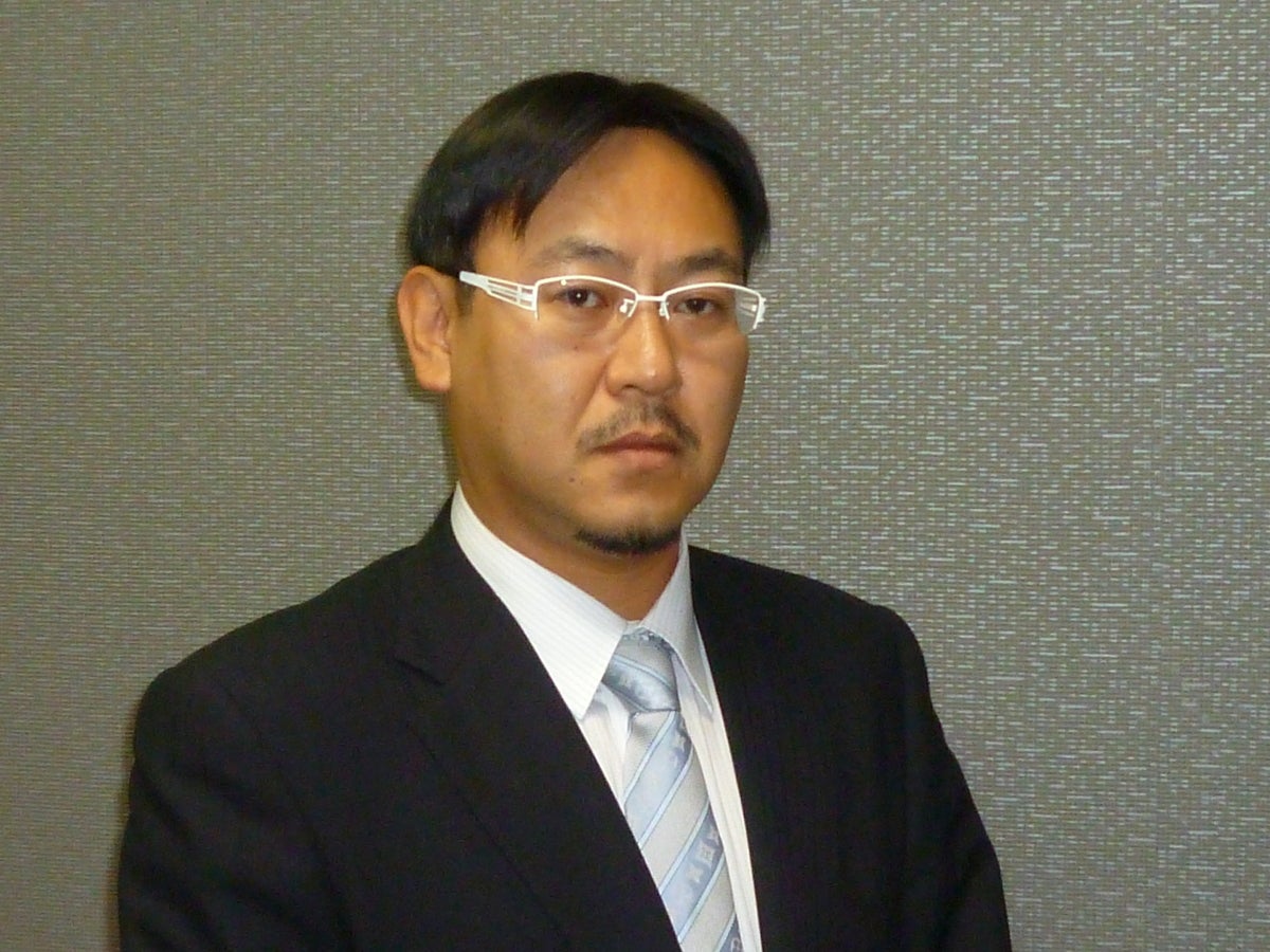 島谷　昌明